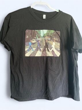 The Beatles Abbey Road Graphic Band Tee Black Large